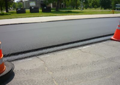 Entreprise de pavage, excavation et terrassement à Montréal, Laval, Longueuil, Boucherville, Beloeil, Brossard, Mirabel, Outremont, Westmount, Saint-Eustache, Rive-Sud et sur la Rive-Nord de Montréal / Entrepeneur Asphalte Montréal